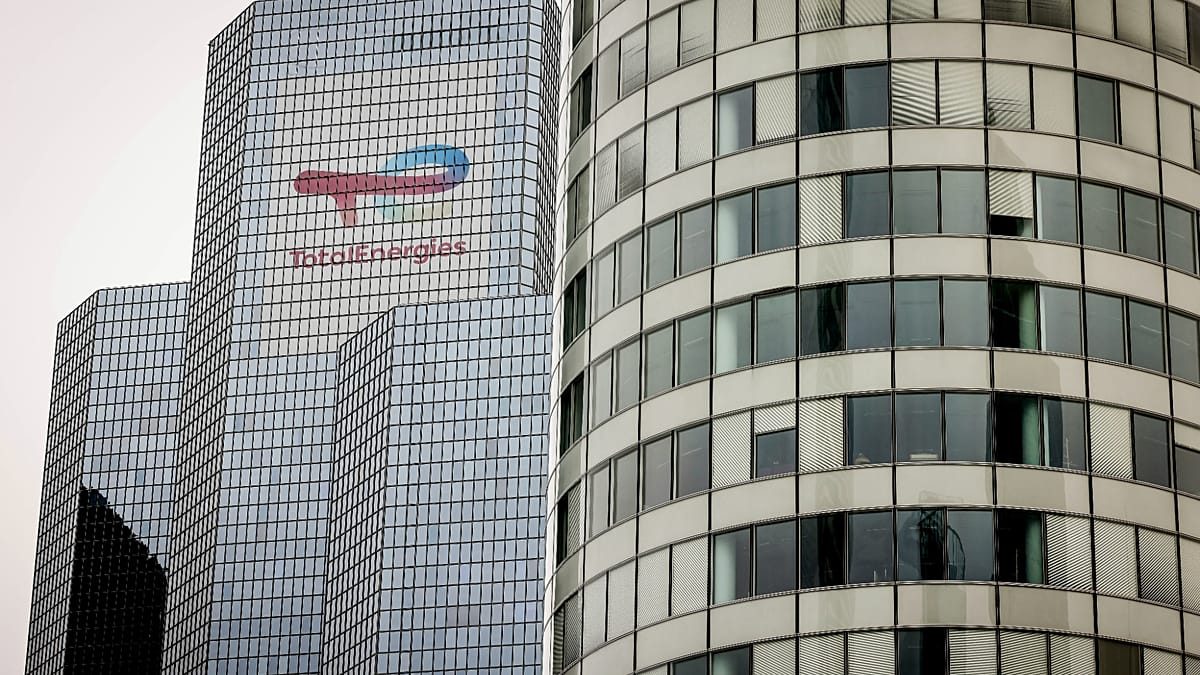 TotalEnergies to buy Shell's wind and solar businesses in Europe