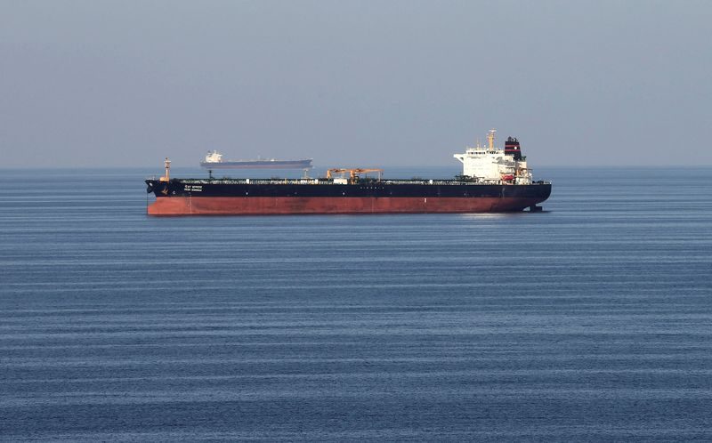 Oil prices settle near 4-week high as Middle East crisis escalates