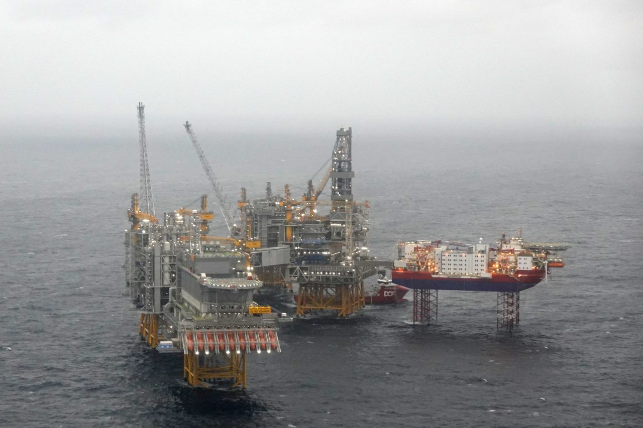 Brent breaks past $90 as U.S.-Iran conflict rages on