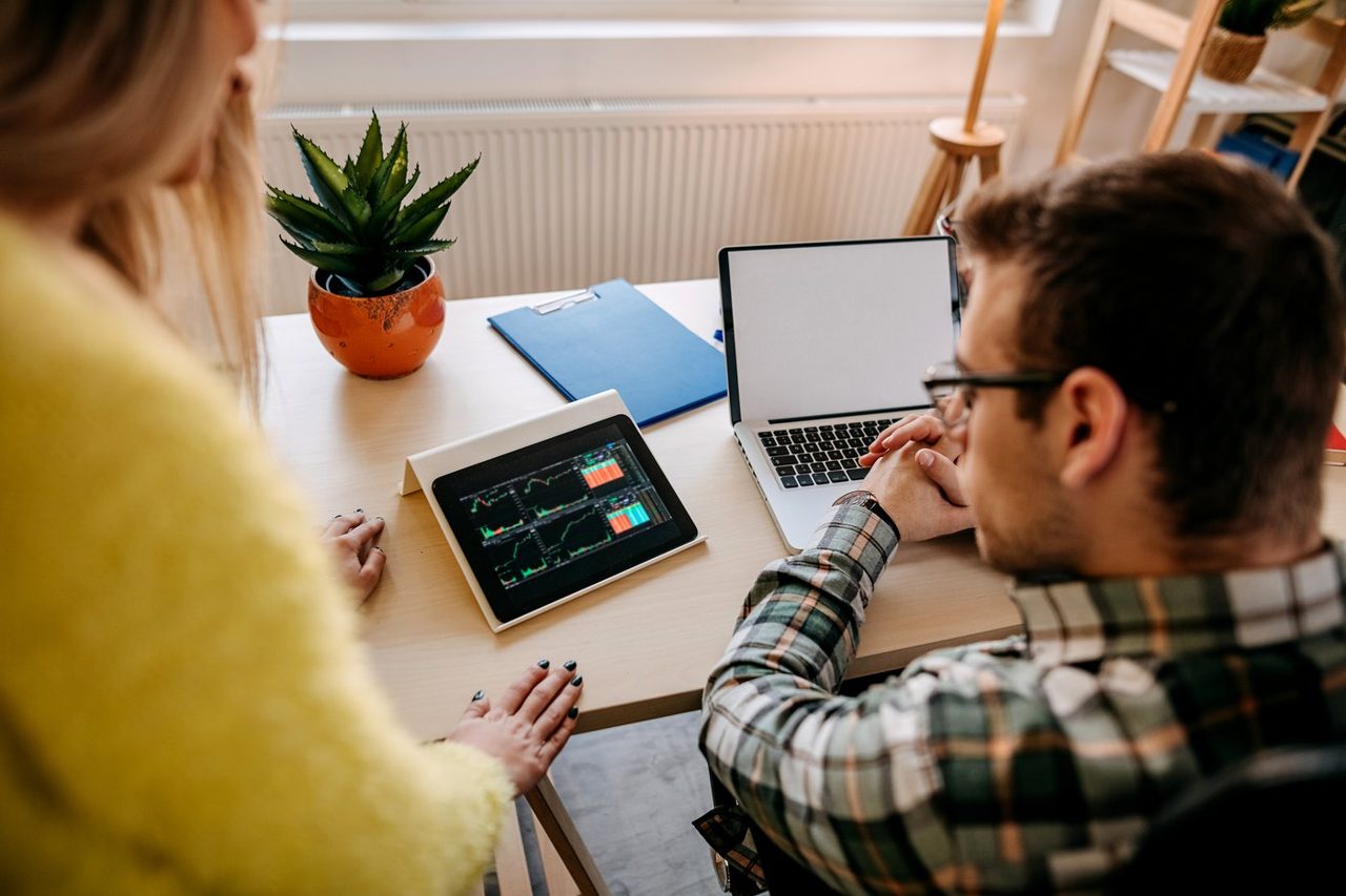Just Hit $100,000 in Your Portfolio? Here's What I'd Do Next