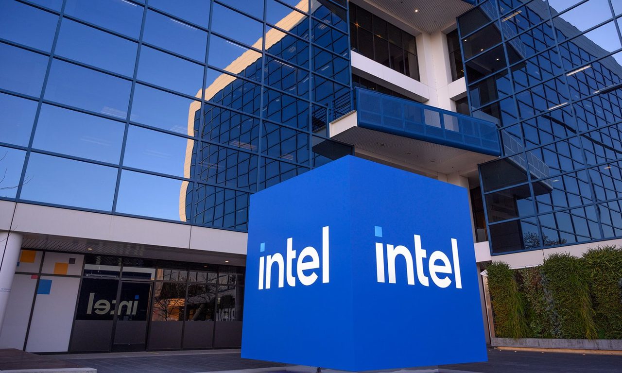 The CEO of This Nvidia-Backed Artificial Intelligence (AI) Chip Company Just Bought $10 Million of His Own Stock. Here's What He's Seeing That Retail Investors Won't Want to Miss.