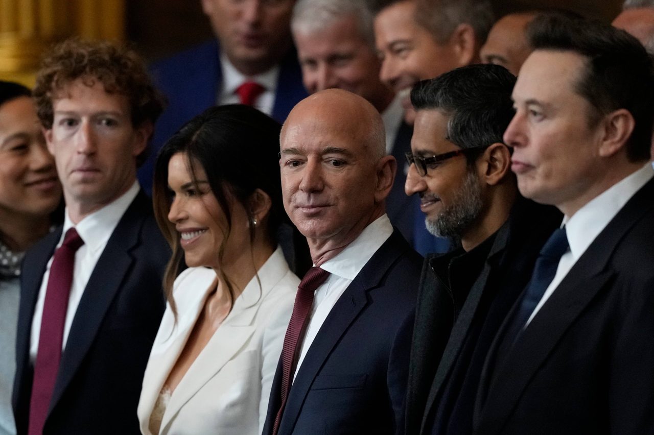 Top economists warn of wealth inequality in U.S. surpassing Gilded Age