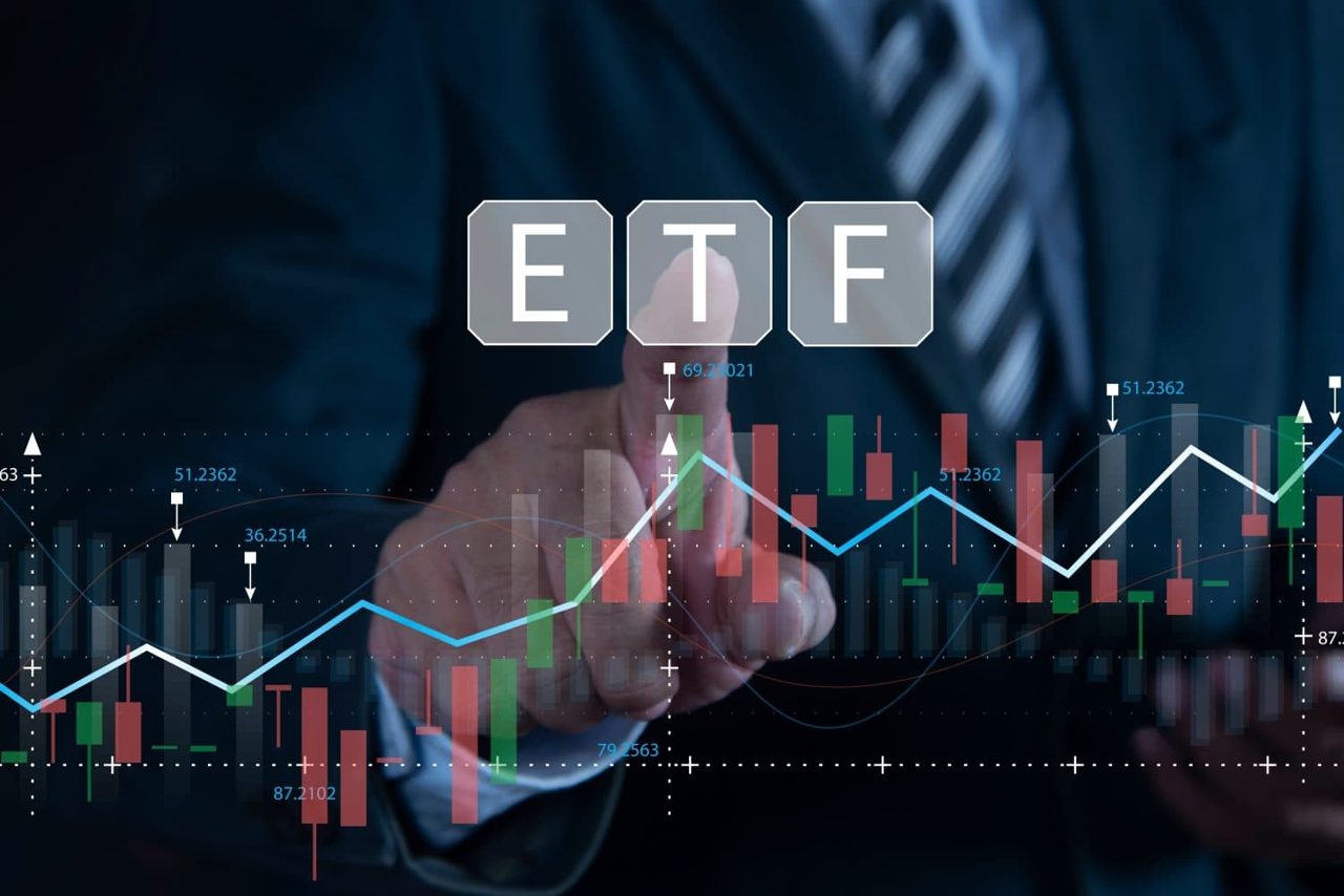 JEPI vs JEPQ: After Comparing America’s Two Biggest Income ETFs, One Is the Better Buy for the Rest of 2026