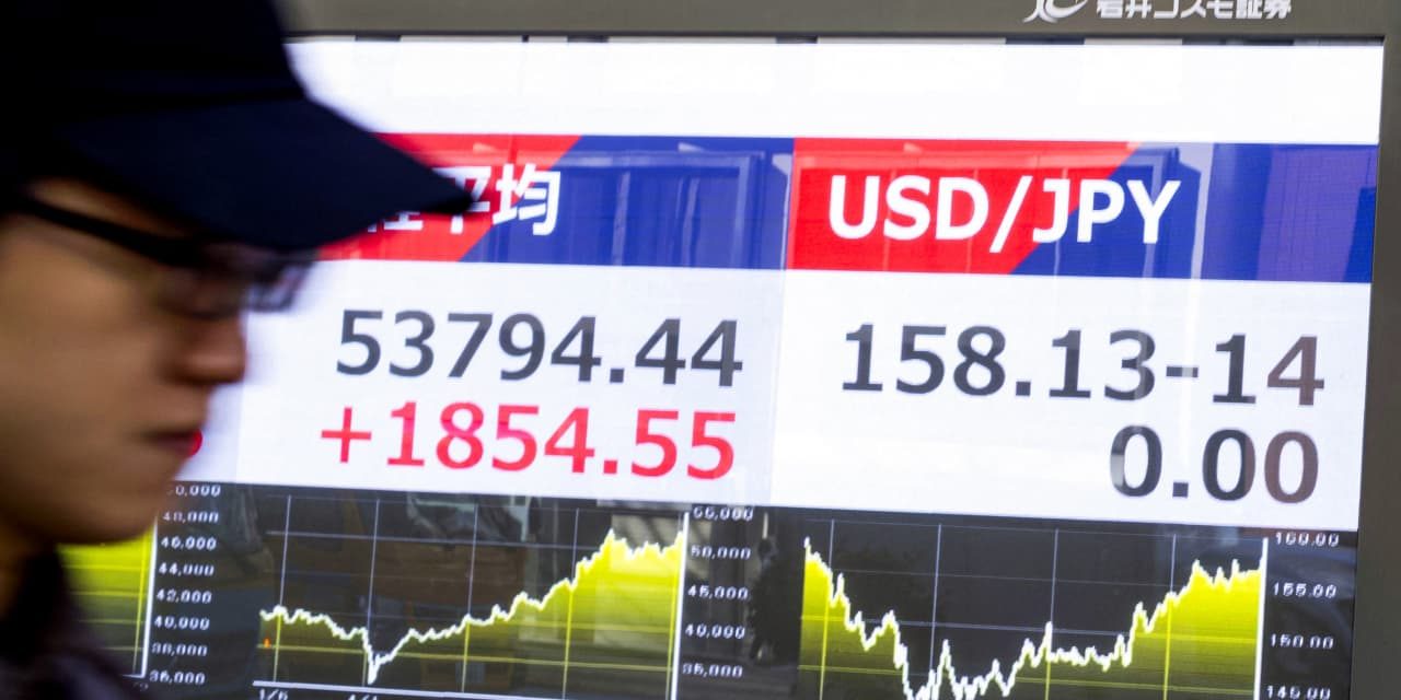 Yen’s Decline or Pressures on Treasuries Not Stopped by Record Currency Intervention