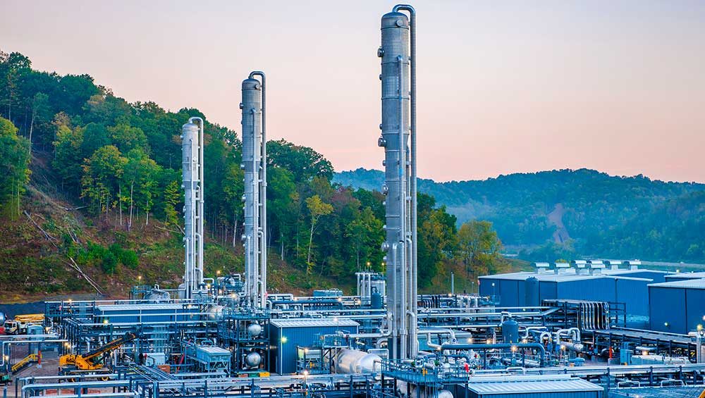 Midstream Energy Player MPLX Offers Robust 7.2% Yield