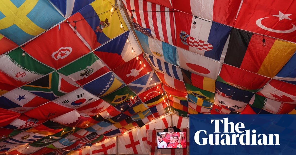 World Cup and sunshine prompt UK consumers to splash out on beer and online shopping