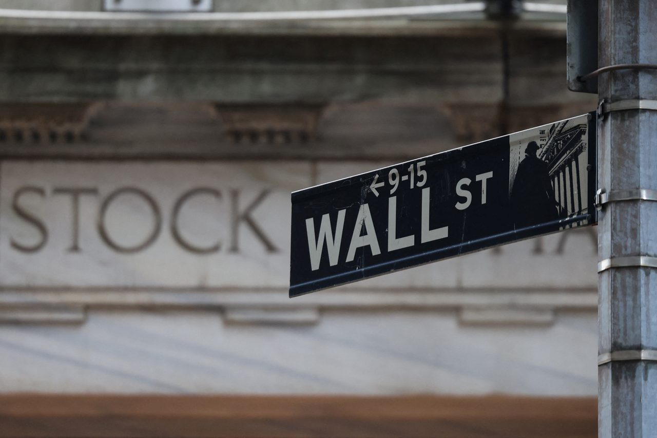 Corporate America is the most optimistic it's been in 15 years — but the market's still stuck: Chart of the Day
