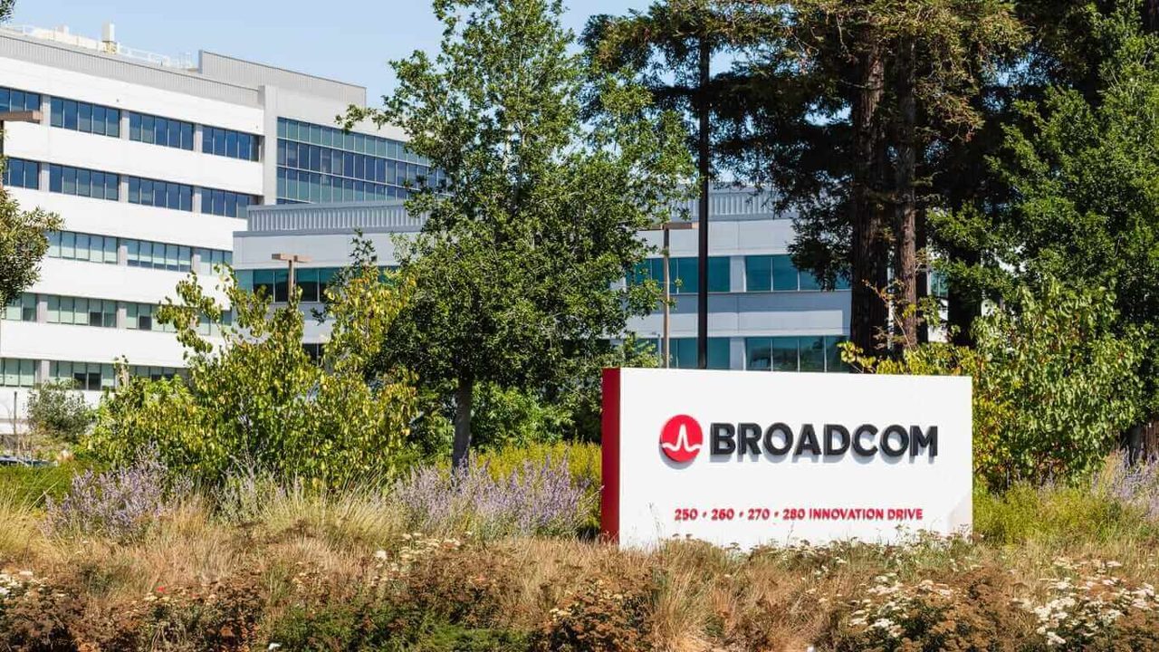 Broadcom's Quarterly Earnings Preview: What You Need to Know