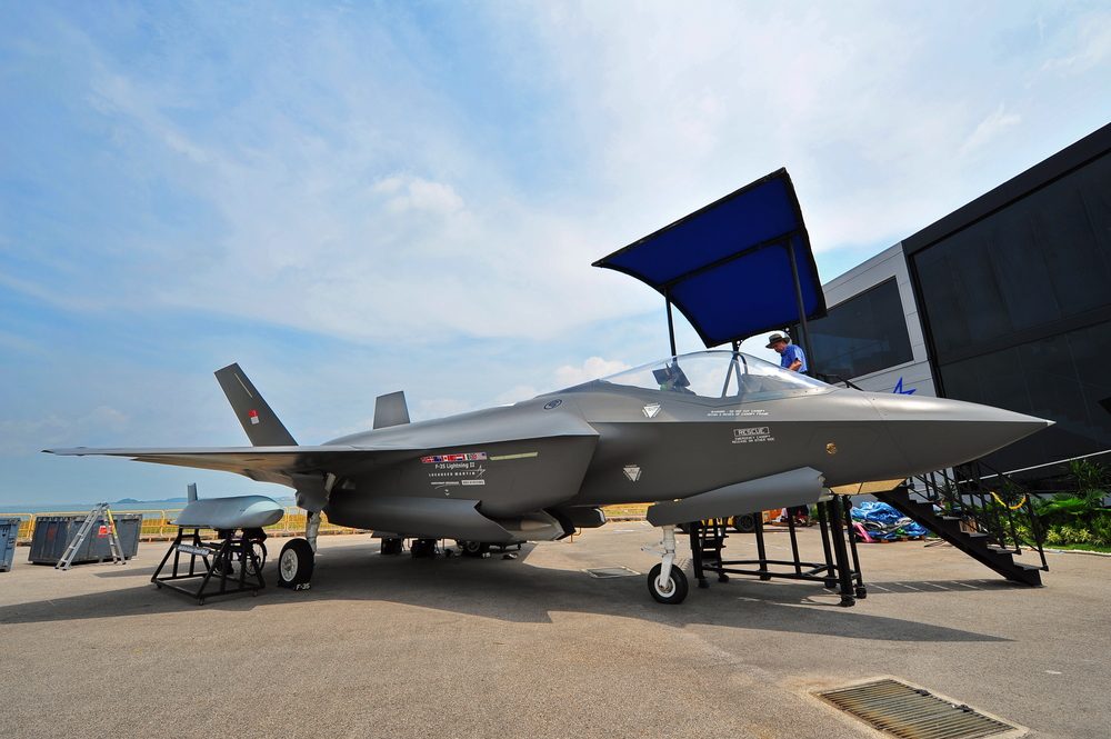 Should You Buy Lockheed Martin After Its Strong Q2 Earnings Rally?