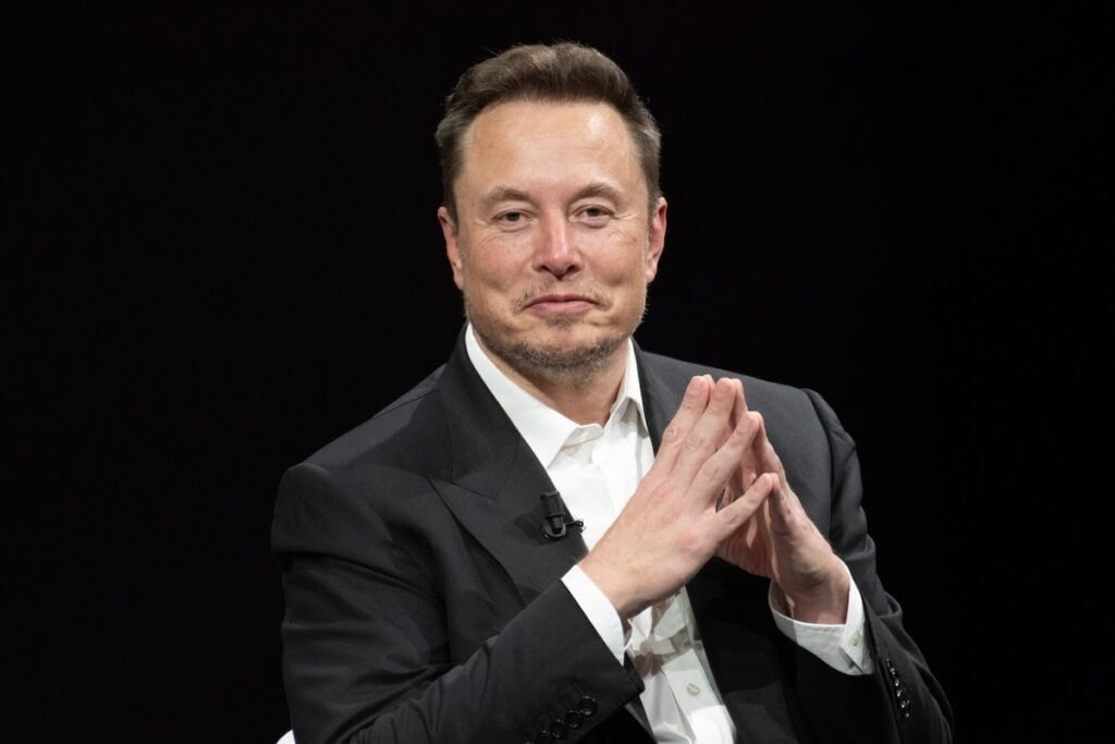 Elon Musk Holds Over 48% of SpaceX— But Says His Actual Vested Stake Is Lower: SPCX Stock Rises 2% in Friday Premarket