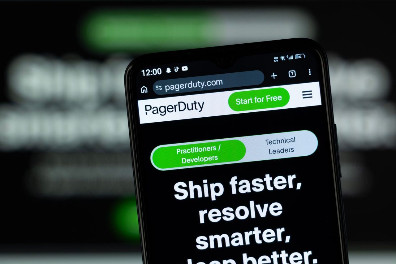 How to Play PD Stock as PagerDuty Lays Off 15% of Its Staff