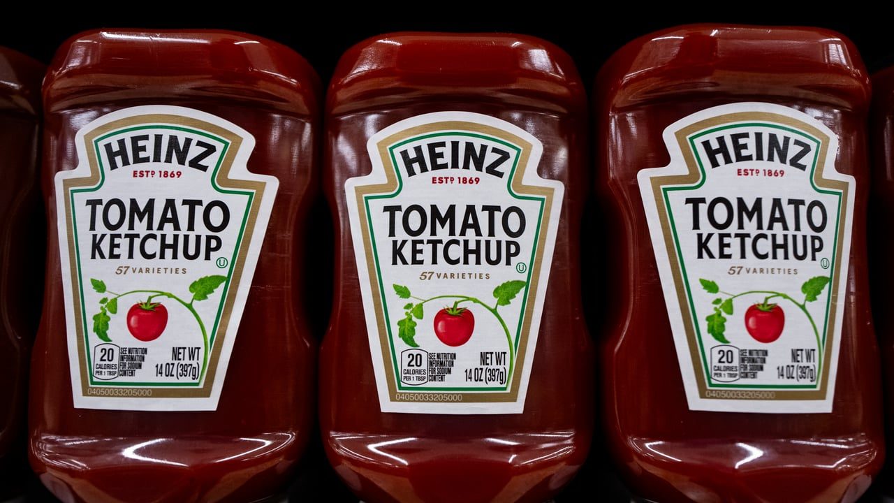 Kraft Heinz Q2 2026 earnings beat, raises annual forecast