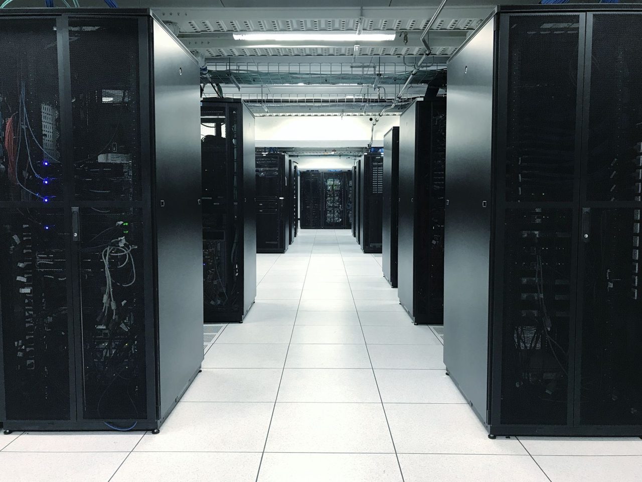 Is Wall Street Bullish or Bearish on Vertiv Holdings Stock?