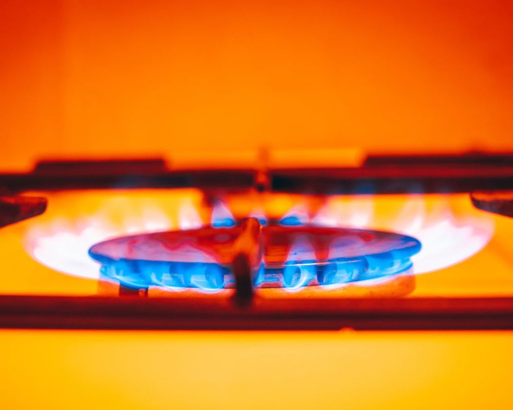 Britons to face highest price cap in three years as energy bills rise 4% from October