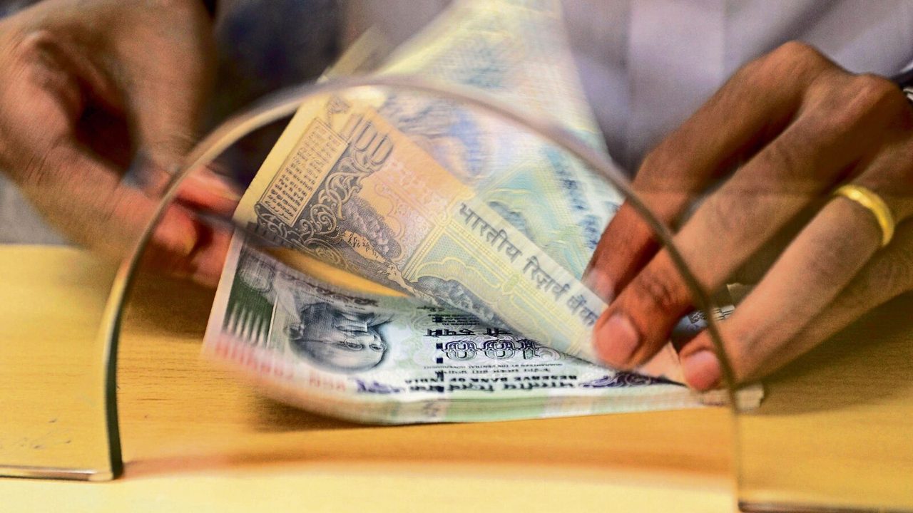 Rupee opens flat at 95.13 against US dollar