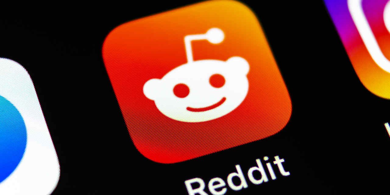 Reddit Stock Falls Ahead of Joining the S&P 500