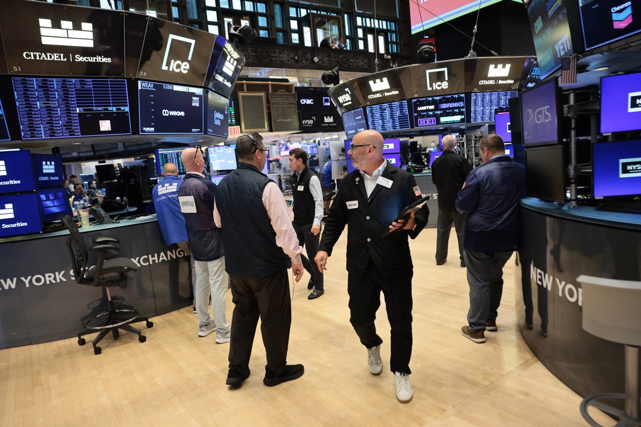 Stock market today: Dow, S&P 500, Nasdaq rise as bitcoin surges