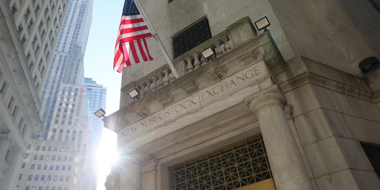 Markets Face Inflation, Oil, Fed Volatility This Week—Earnings Are Make or Break