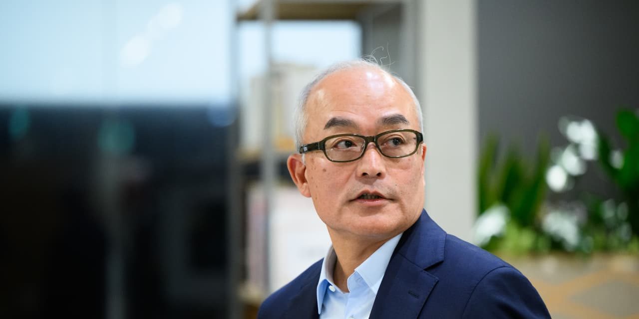 Sony CEO Unloads Stock Amid PlayStation Pivot and Stablecoin Push
