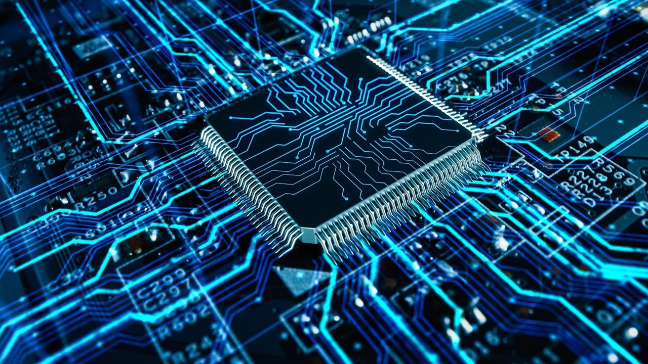 Applied Materials CEO Just Reinforced the AI Investment Thesis. How to Play AMAT Stock Here.