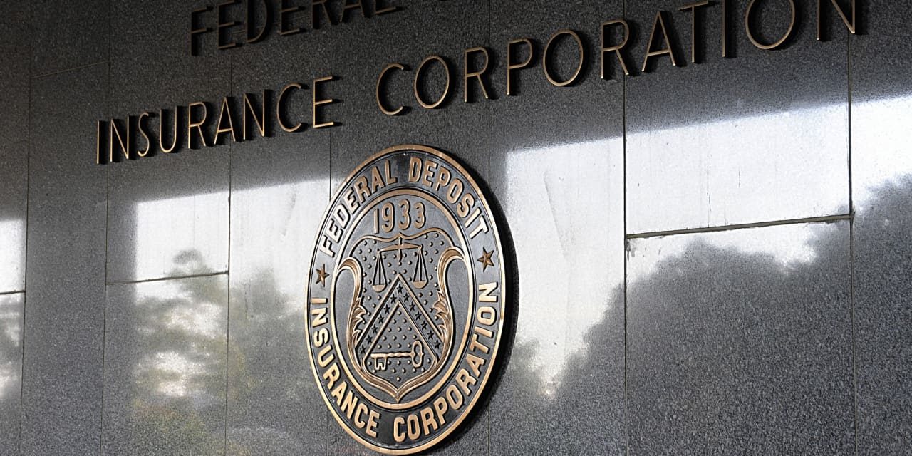Why America’s Smallest Bank, Family-Run for 106 Years, Failed