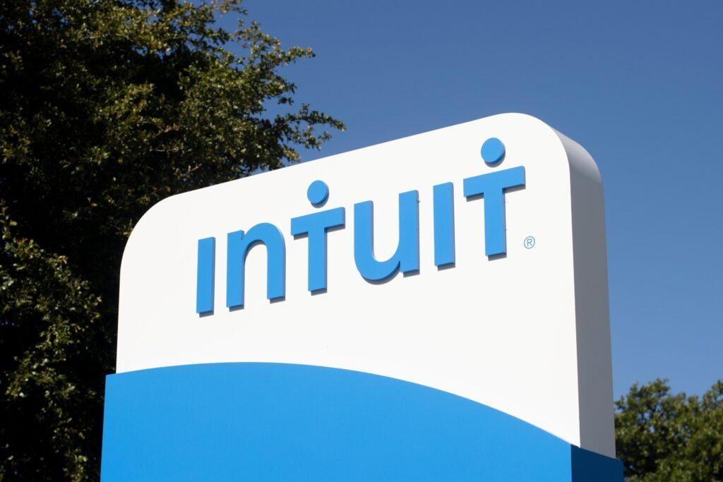 How To Earn $500 A Month From Intuit Stock Ahead Of Q4 Earnings