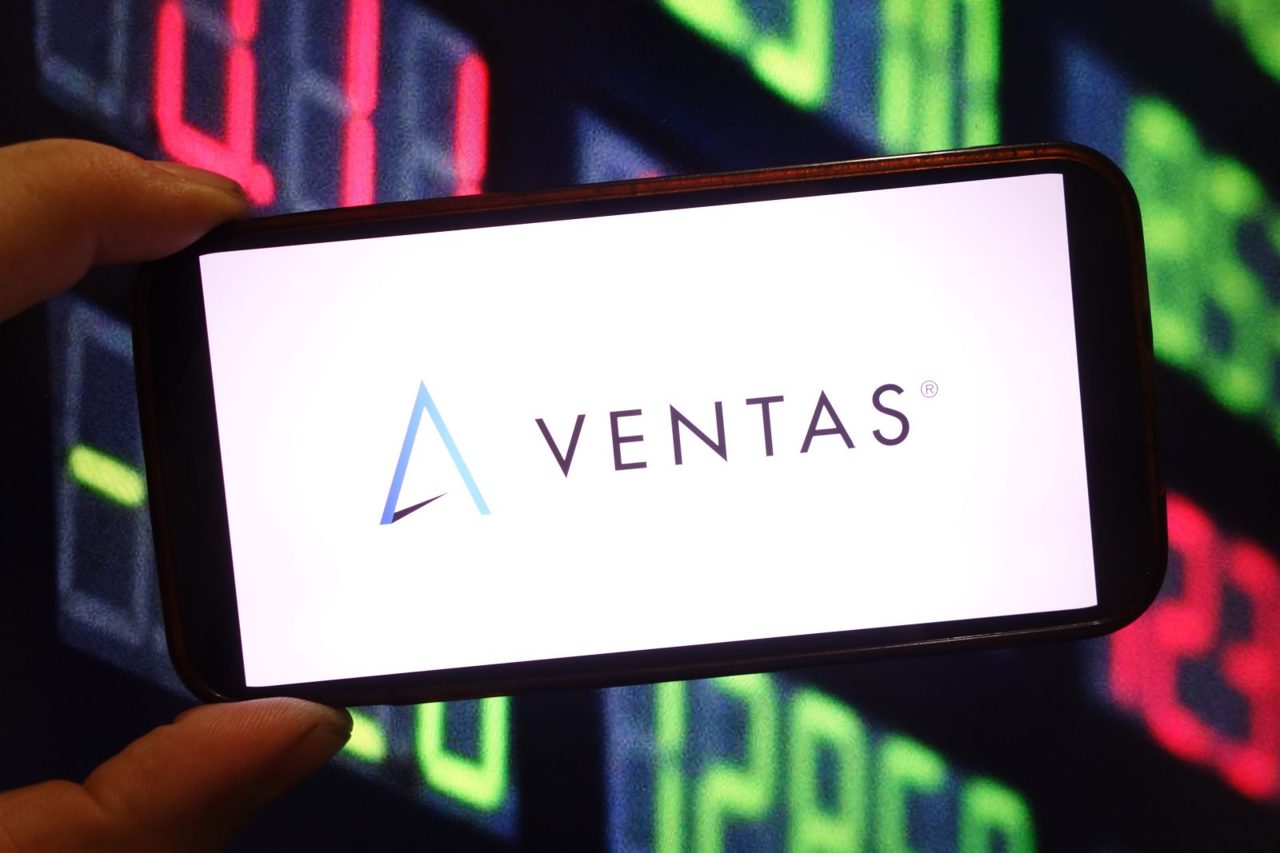 Are Wall Street Analysts Bullish on Ventas Stock?