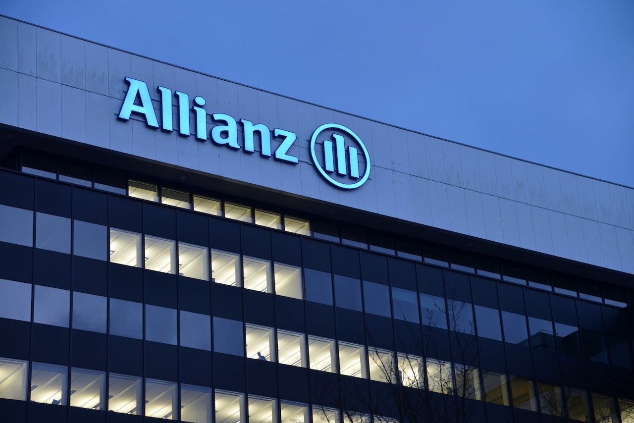 Allianz to cut up to 1,800 roles as AI reshapes insurance costs