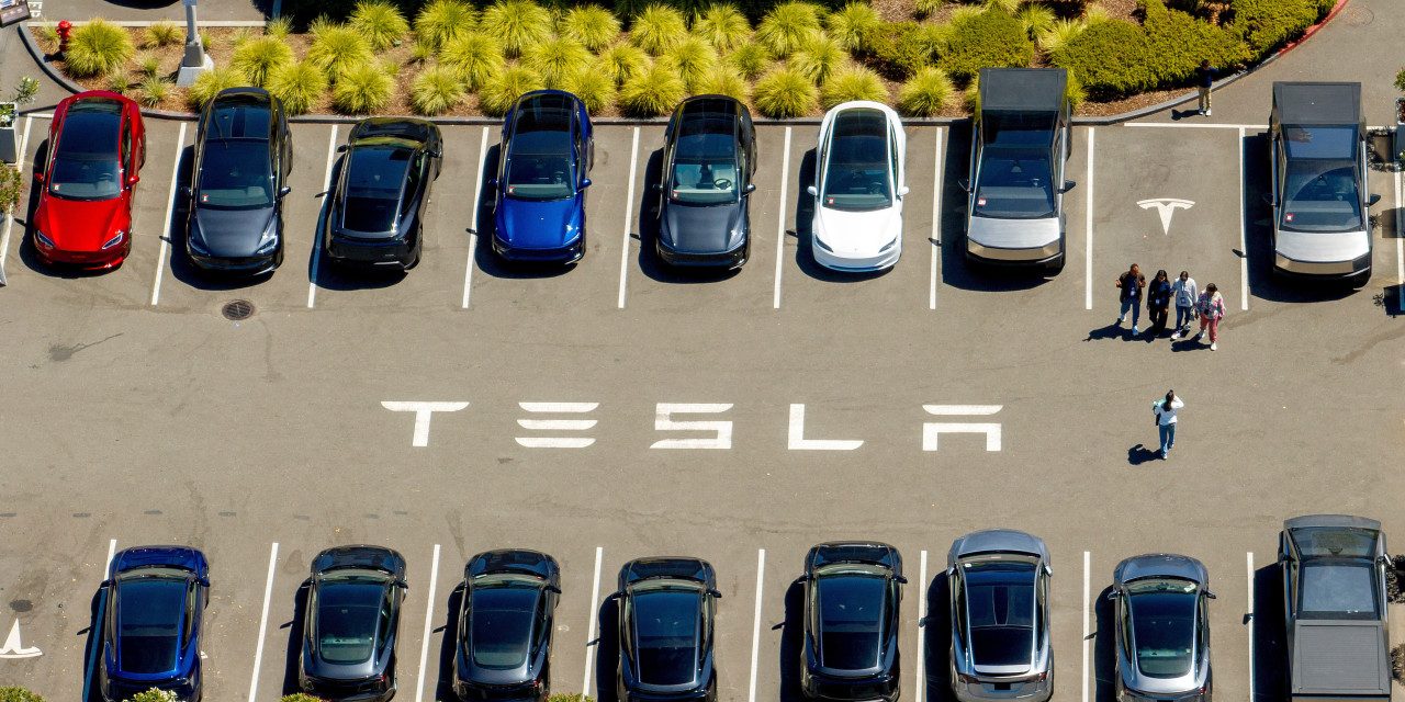 Tesla Reports Quarterly Earnings. Here’s What to Watch.