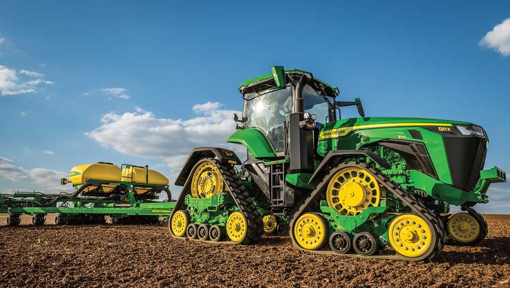 Deere Soars: Data Centers Drive First Earnings Gain In 11 Quarters