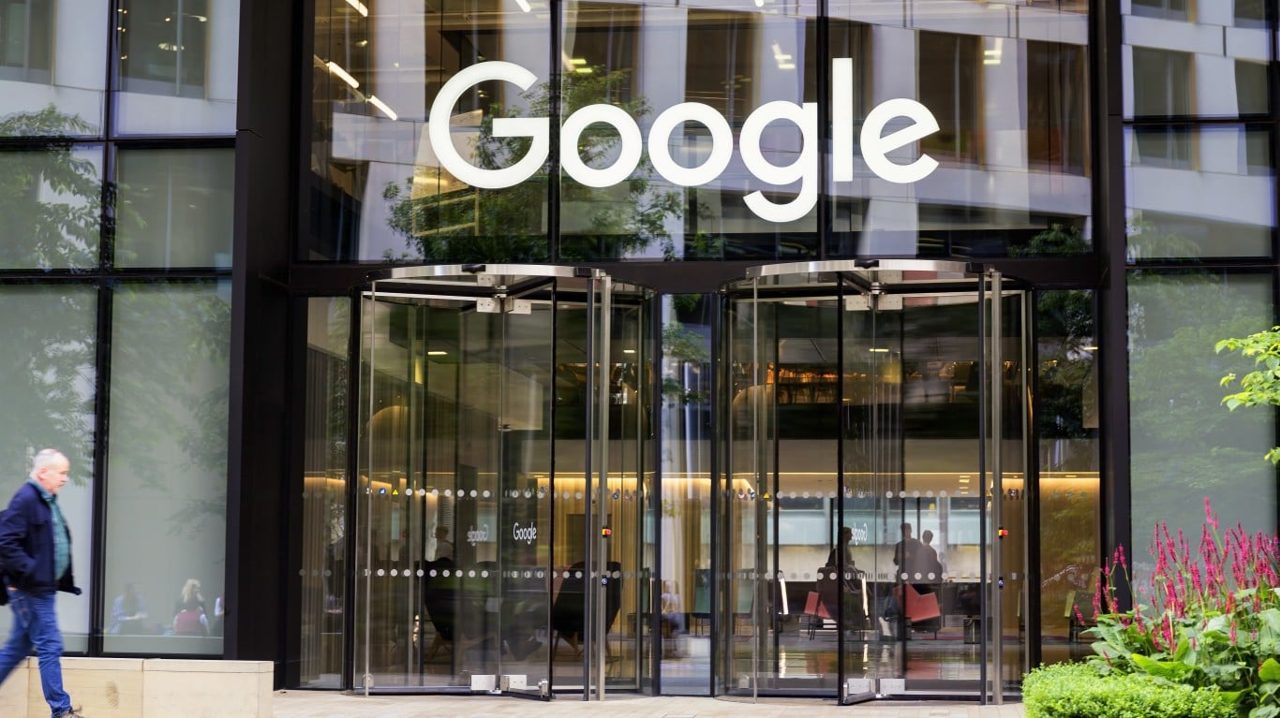 Top Investors Warn Google Is Now “A Very Different Company” Than It Was 2 Years Ago