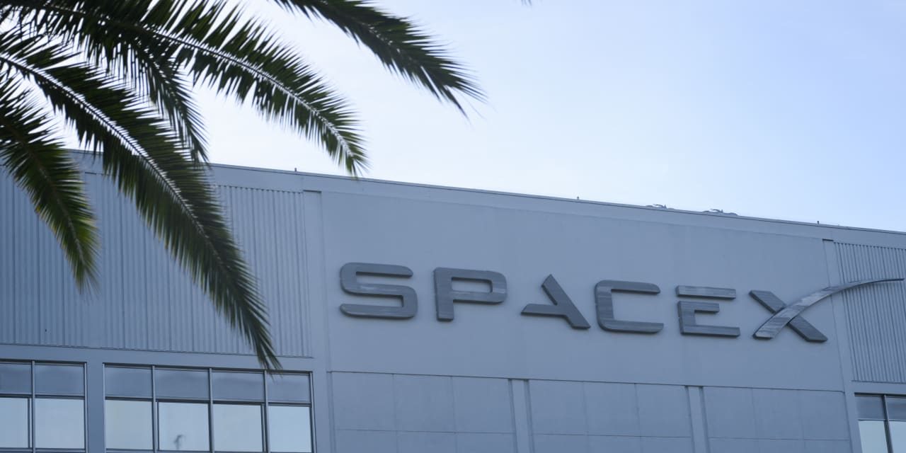 SpaceX Stock Falls After ‘Near Perfect’ 13th Starship Test. Flight 14 Will Be Wild.