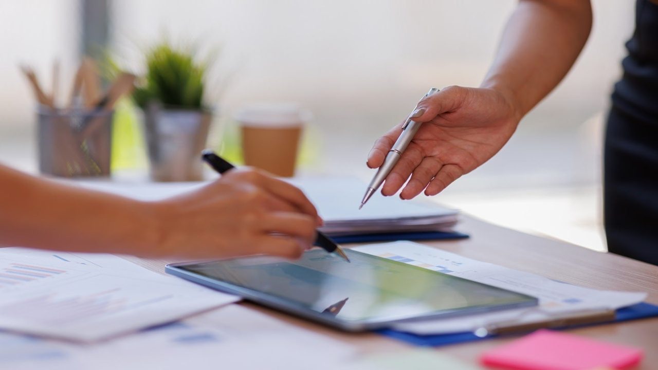 Client understanding gaps cost accounting firms revenue, HLB finds