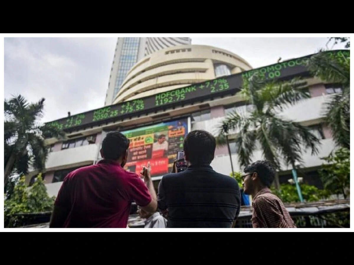 Market wrap: M&amp;M, Coal India, Adani Ports among top gainers and losers on Nifty and Sensex on Thursday