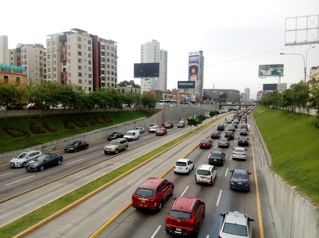 Peru Auto Lobby Puts $8.7bn Price Tag on Lima Gridlock