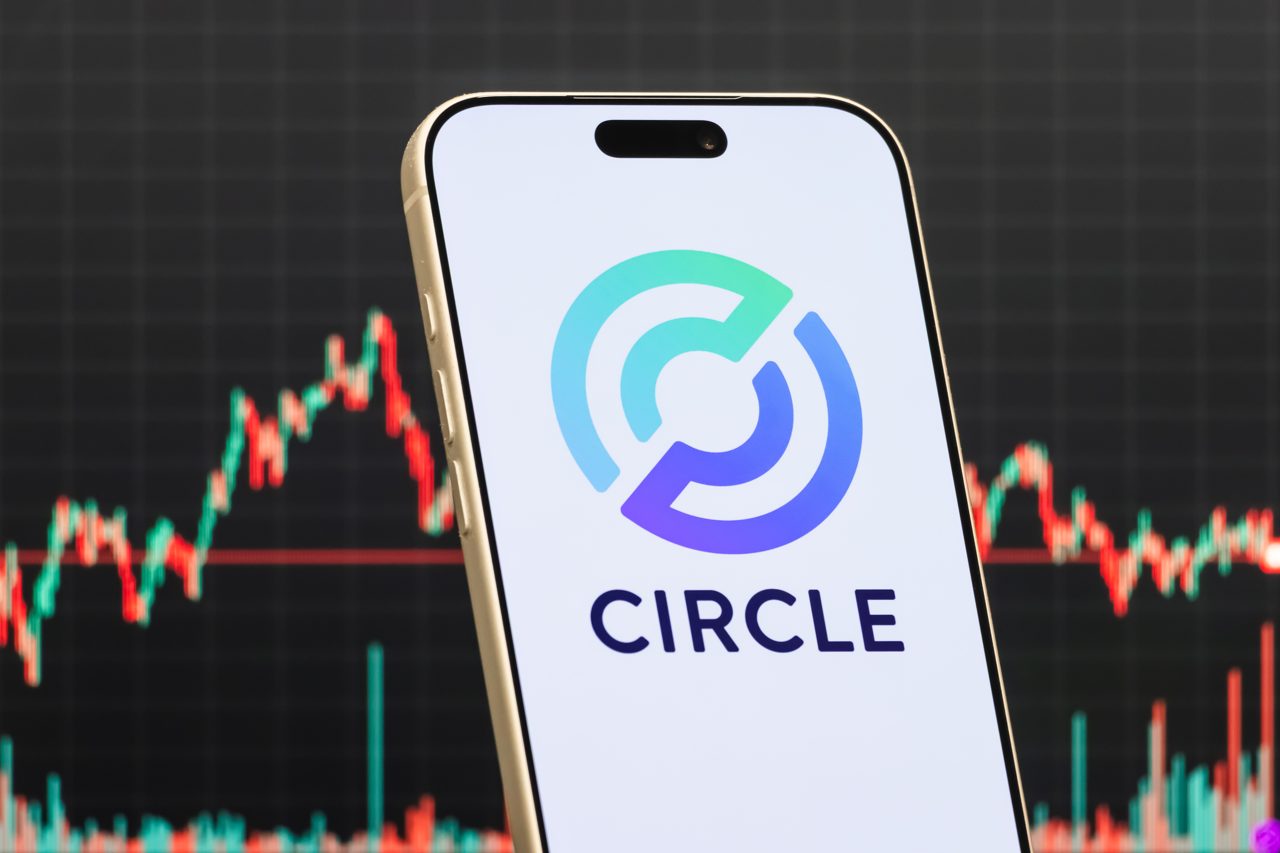 Circle stock pops after stablecoin issuer wins approval to establish a trust bank