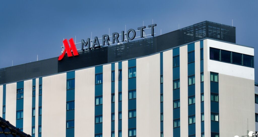 How To Earn $500 A Month From Marriott Stock Ahead Of Q2 Earnings