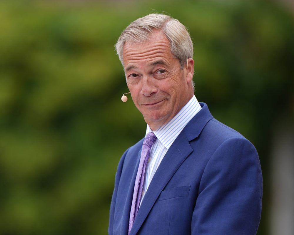 Tories push HMRC to probe Farage £5m crypto gift tax status