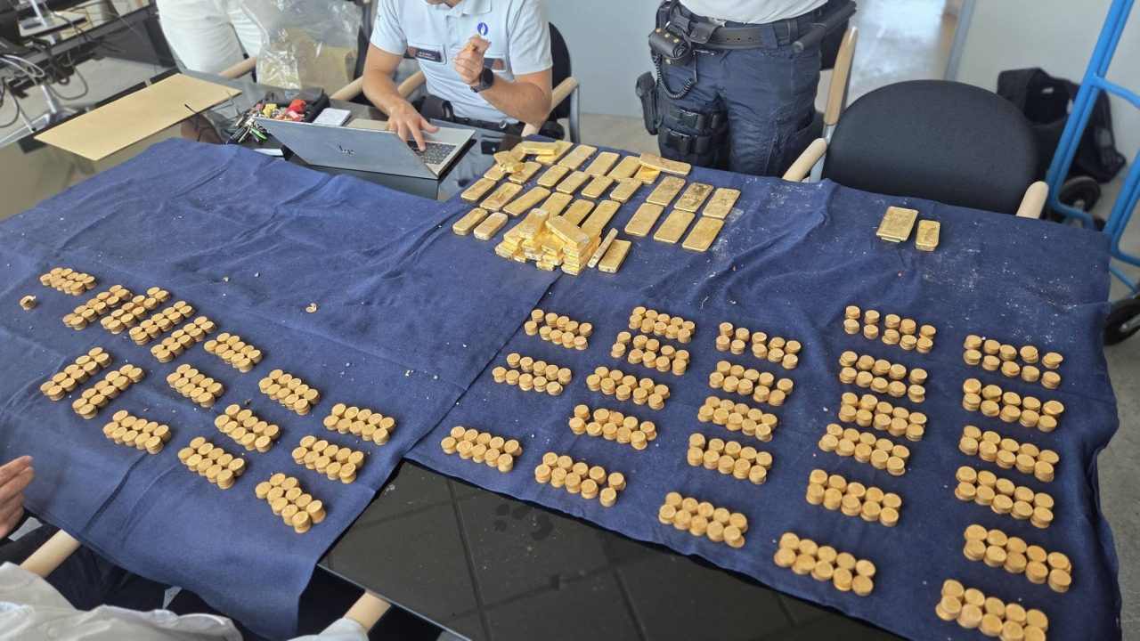 Construction workers, including an 18-year-old, find $10M of gold in the walls on the job. But can they keep the spoils?