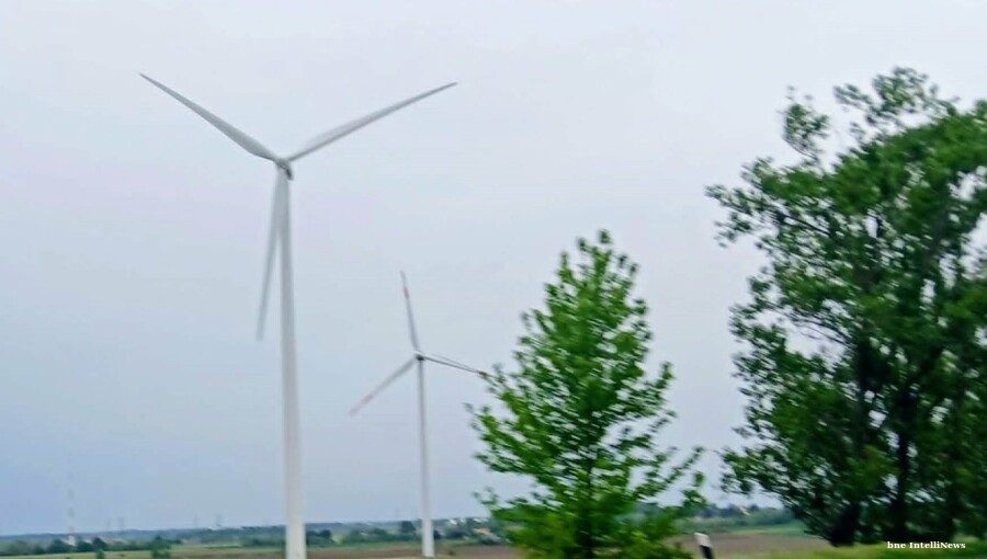Hungary to offer larger-than-planned wind capacity after strong investor interest