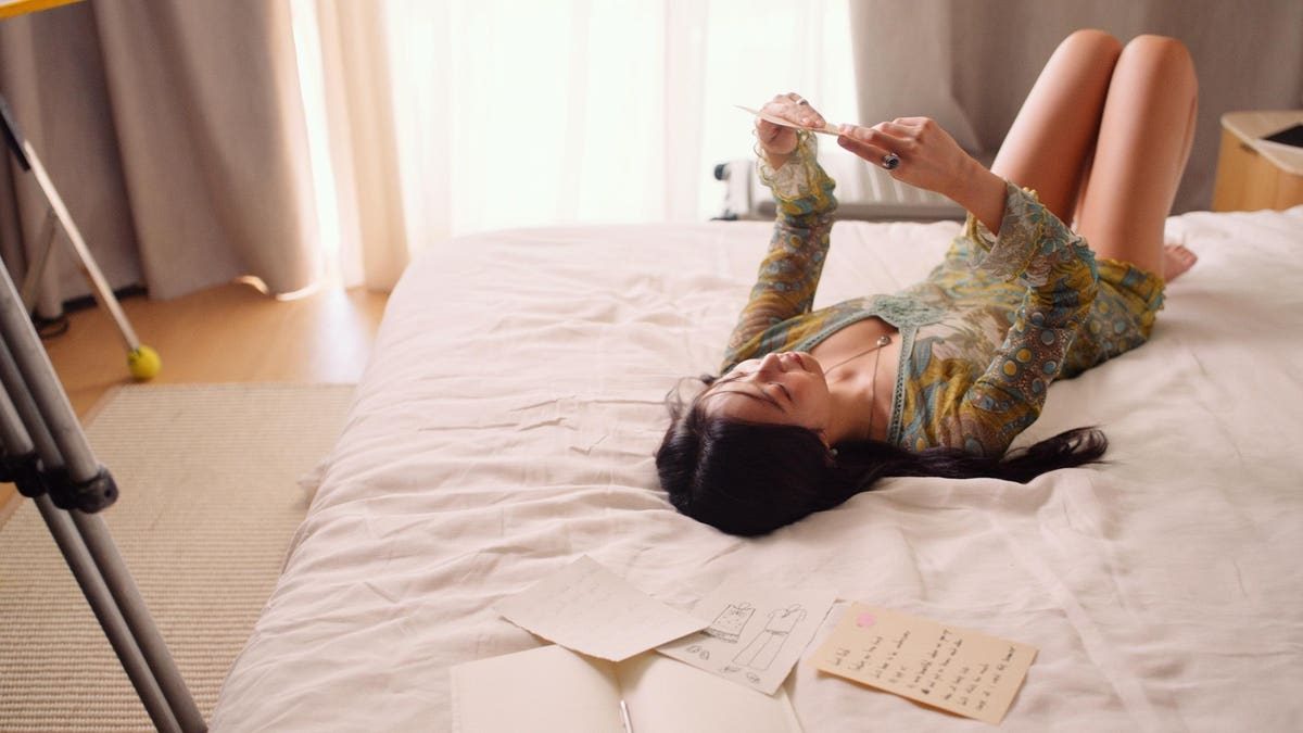 Jennie’s ‘Less Than A Lover’ Video Villa Is Open For Airbnb Bookings
