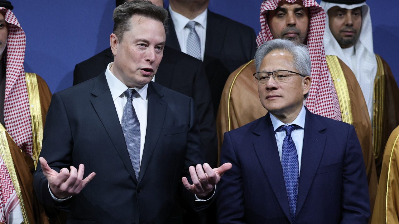 Wall Street just borrowed $500 billion to build AI — here's what it could mean for your 401(k)