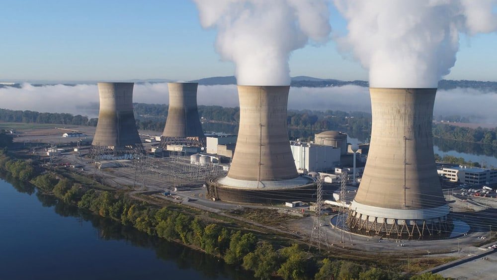 Nuclear Utility Constellation Leads Nasdaq 100 After Earnings