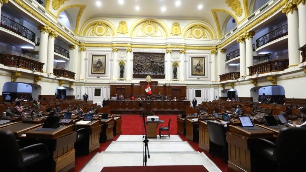 Fujimori Names Full Economic Team Led by Elmer Cuba