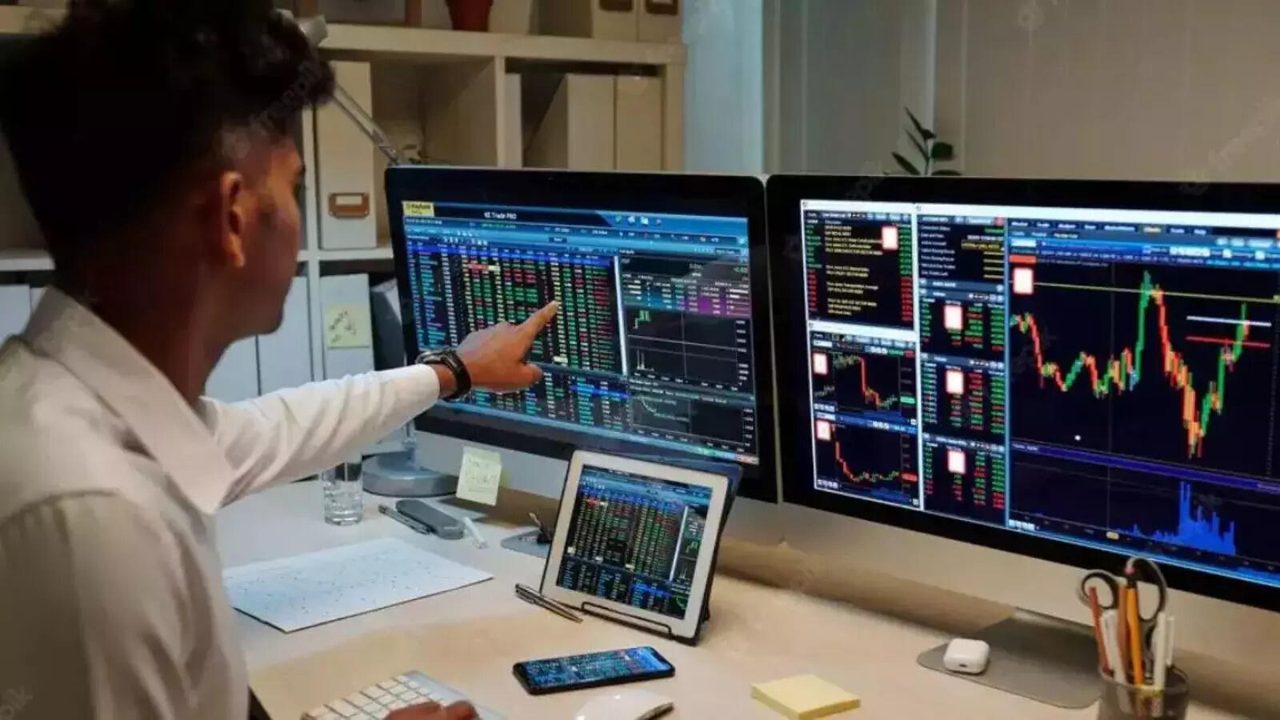 D-St poised for a positive start as GIFT Nifty trades firmly higher