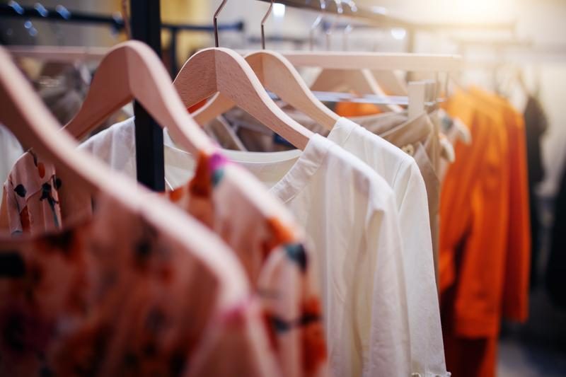 Winmark Stock Stalls as Premium Valuation Meets Mature Growth