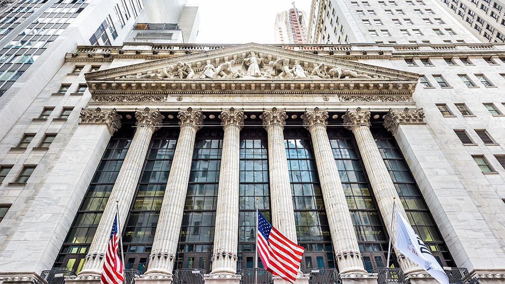 Stock Market Today: Dow Falls, Nasdaq Rises As Memory Chip Stocks Micron, Sandisk Extend Gains (Live Coverage)