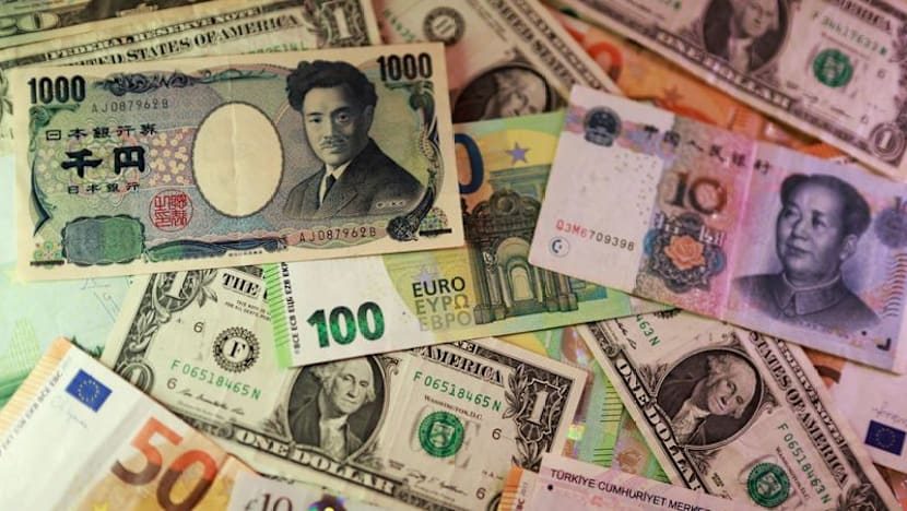 Dollar gains, yen weakens as markets eye US CPI