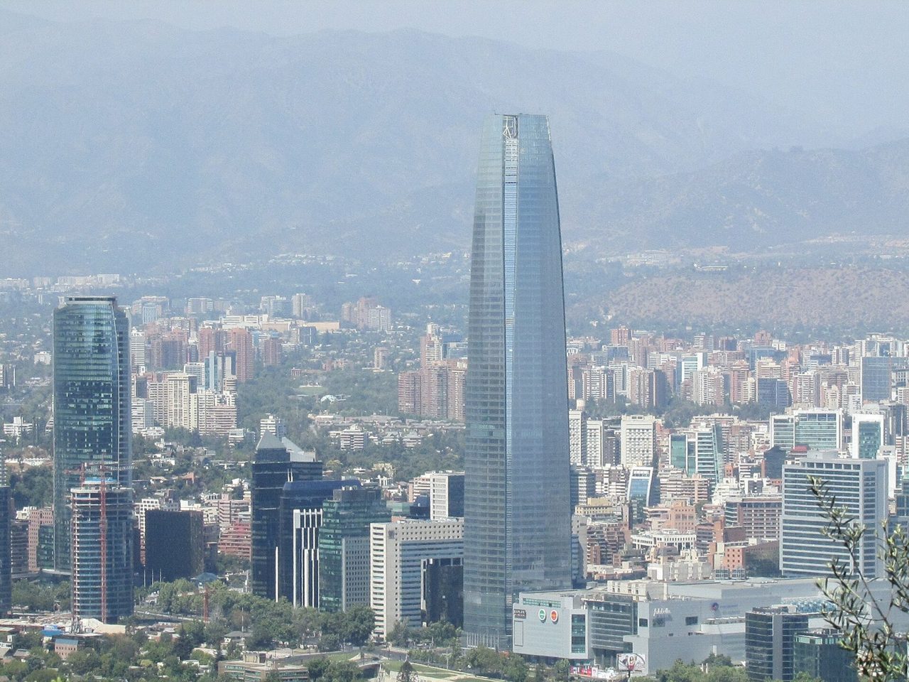 Chilean Factoring Firm ECapital Faces Bankruptcy Amid Sartor Debt Crisis