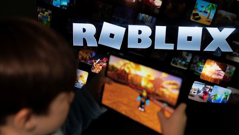 Roblox's algorithm, safety changes dent bookings forecast; shares slump